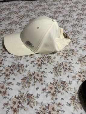 Nike Women’s Cream Baseball Cap with Metal Logo